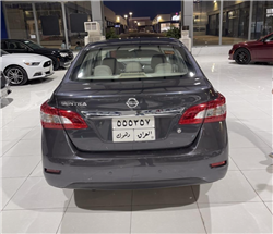 Nissan Sentra